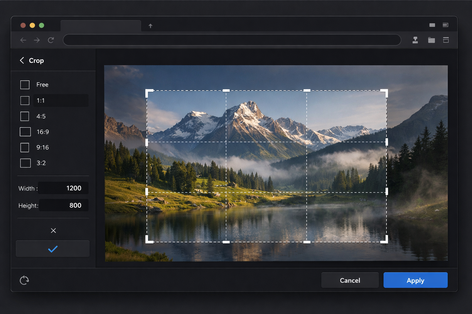 PhotoEditor.Studio interface with the crop tool active